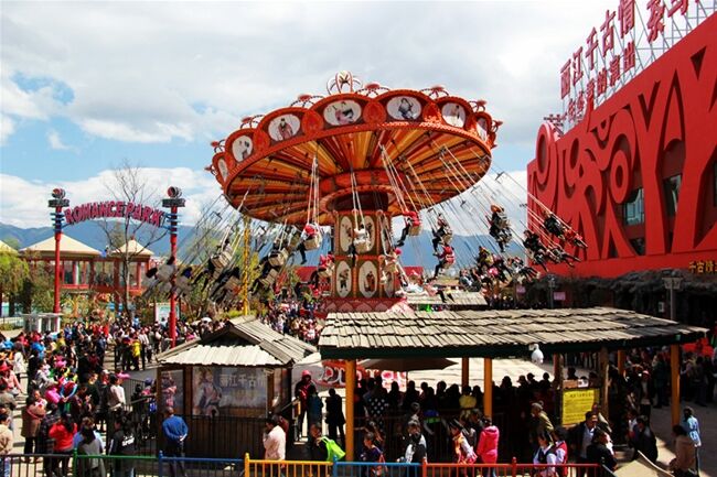 丽江宋城旅游区纳西新春大庙会多重大礼等你来